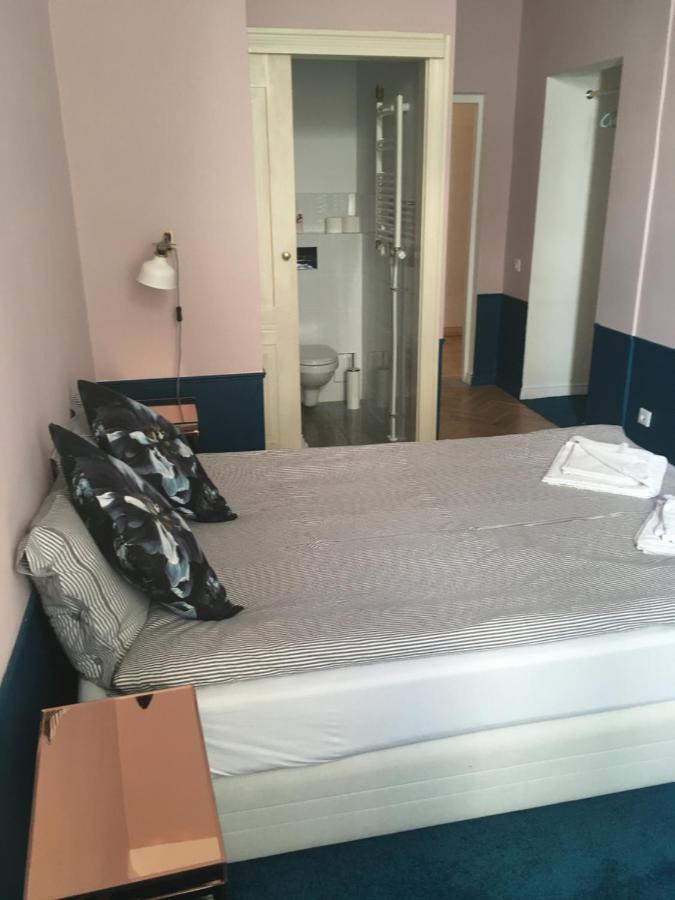 4th Floor Bed & Breakfast Warsaw
